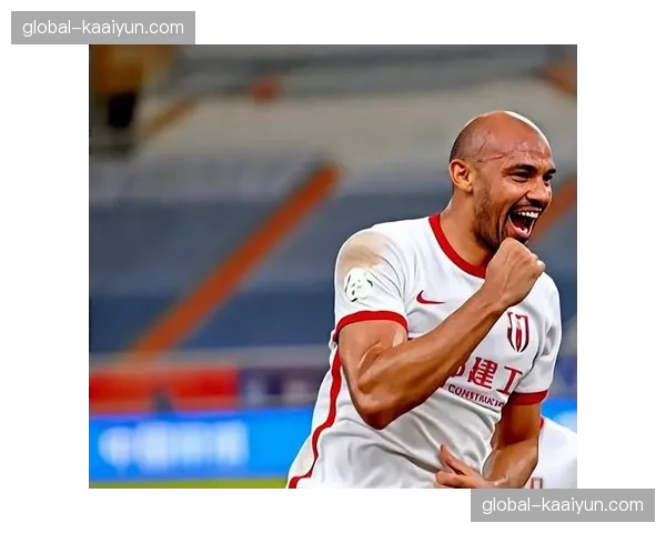 成都蓉城控球率60%射门29次，费利佩支点作用与进攻立体化